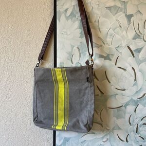 Maika Gray Canvas Tote